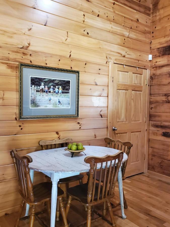 New River Trail Cabins Galax Exterior photo